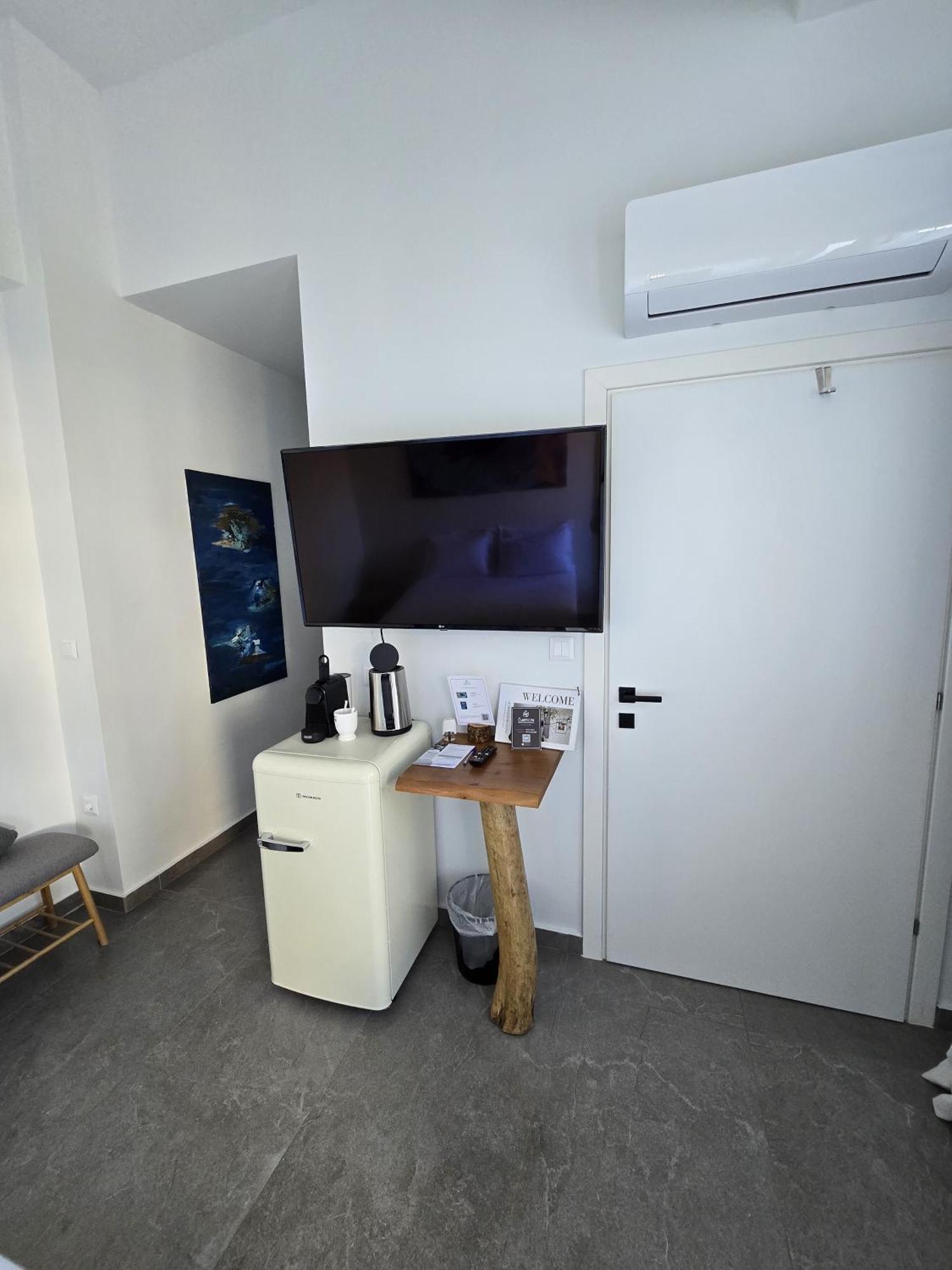 Olvion Luxury Living Apartment Kallithea  Bagian luar foto